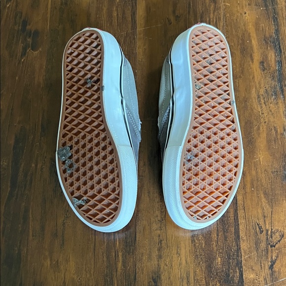 Vans Skate Pop Cush Gray and White Slip-On Sneakers Size: 4.5 Boys #VN0A5FCA1N6 - Picture 10 of 13
